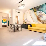 Saffi Lofts, Free Parking