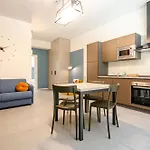 Saffi Lofts, Free Parking アパート