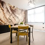 Saffi Lofts, Free Parking ボローニャ