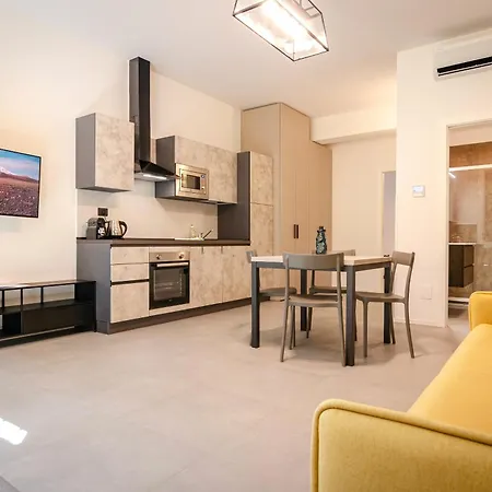 Saffi Lofts, Free Parking