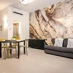 Saffi Lofts, Free Parking Daire